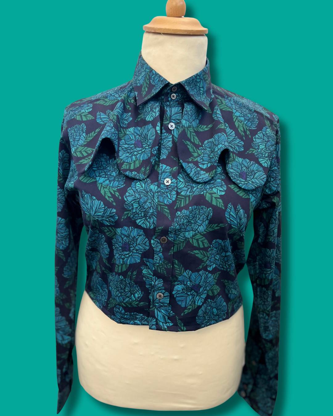 Navy Teal Rose Reworked Wave Collar Blouse - M